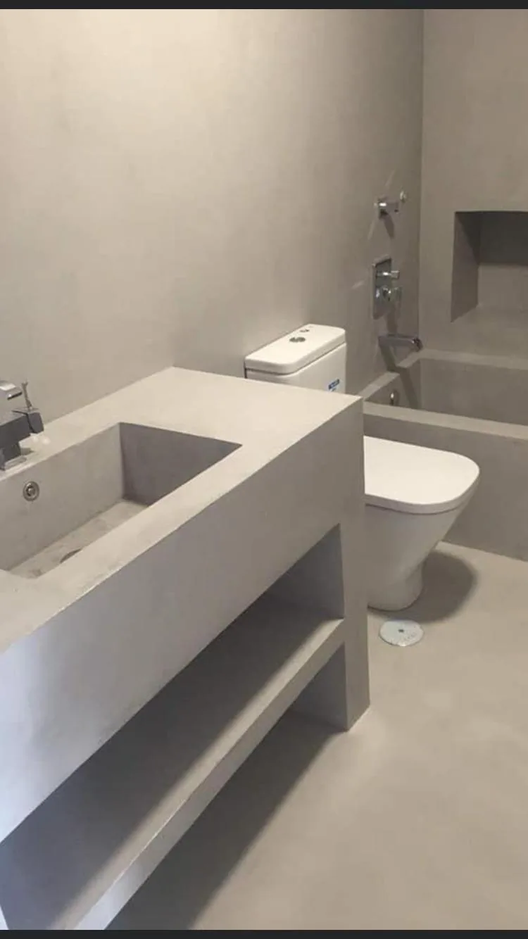 Baño de Autor con Bañera de Obra y Mueble Lavabo Integrado